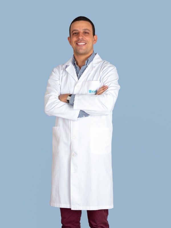 Dr. Simão Costa Martins