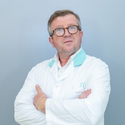 Dr. Artur Real