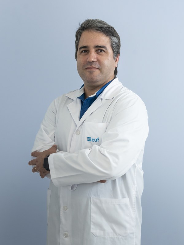 Dr. Hernâni Resendes