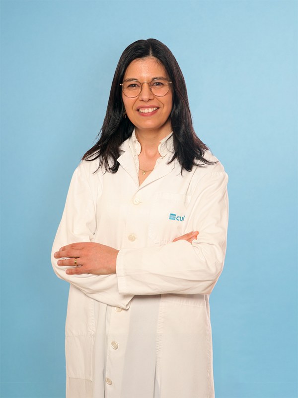Dr. Cláudia Sofia Santos