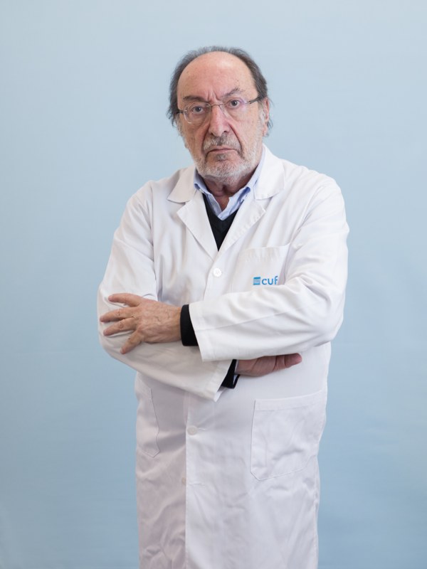 Dr. Alexandre Correia Leal