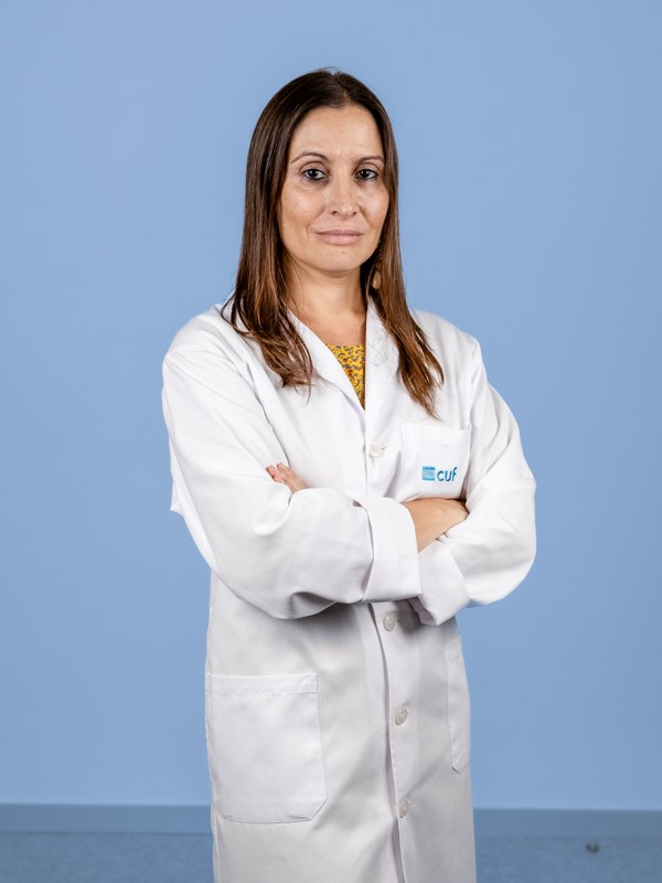 Dr. Cátia Dias Bairrada