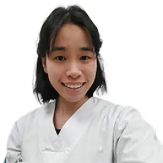 Mme Catherine Leung