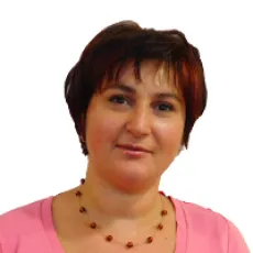 Dr. Oana Cristea