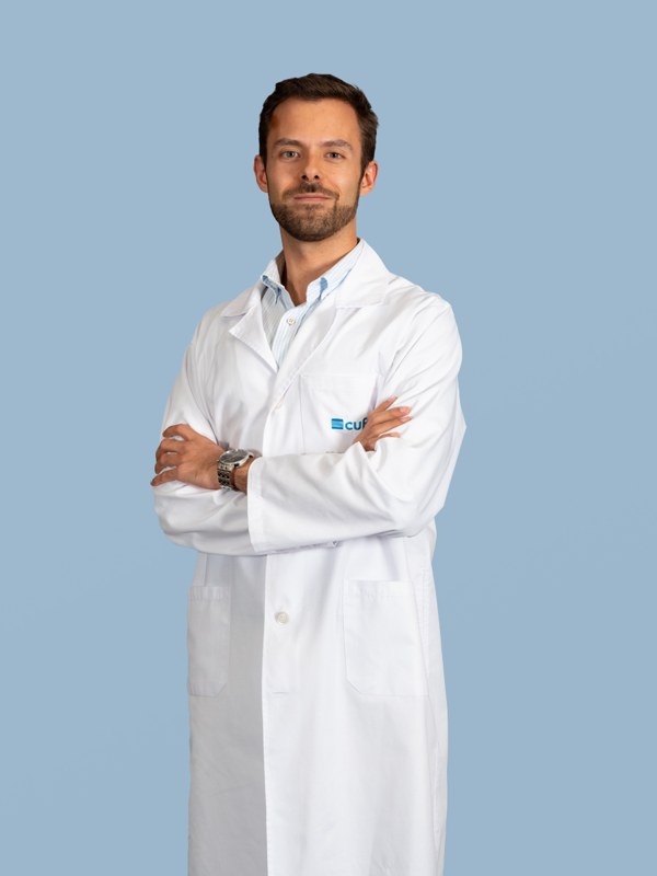 Dr. Tiago Costa Freitas