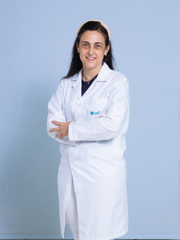 Dr. Cláudia Lourenço