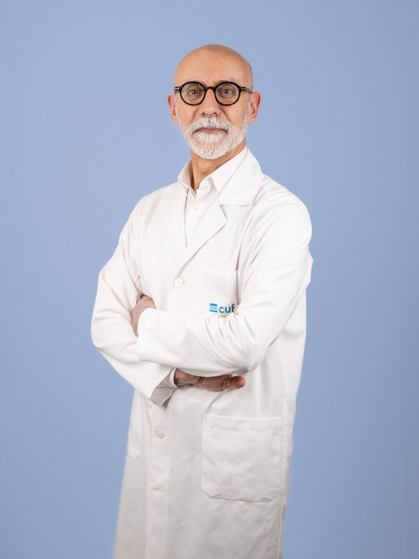 Dr. Luís Correia