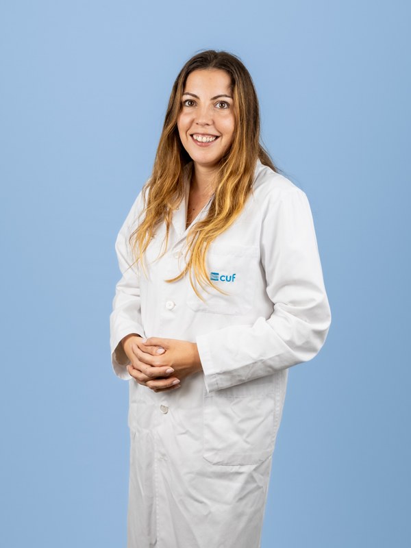 Dr. Sara Tavares