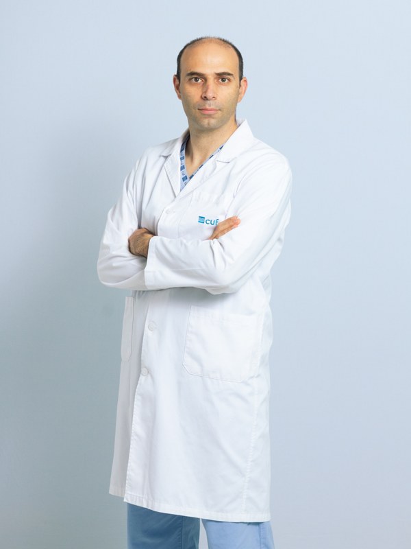 Dr. Manuel Falcão