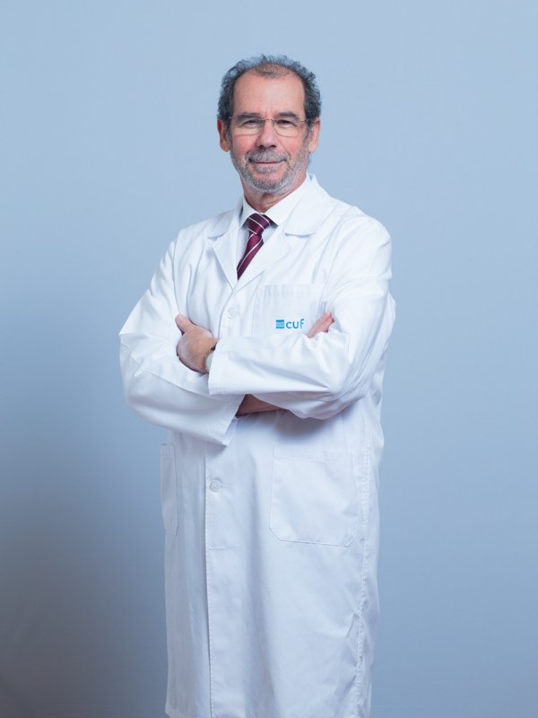 Dr. Emídio Carreiro