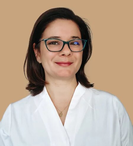Laura Tamás-Hangody M.D.