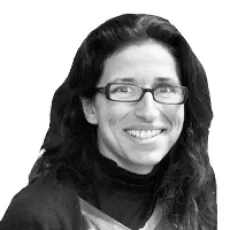 Dr. Lia Judice de Menezes Relvas
