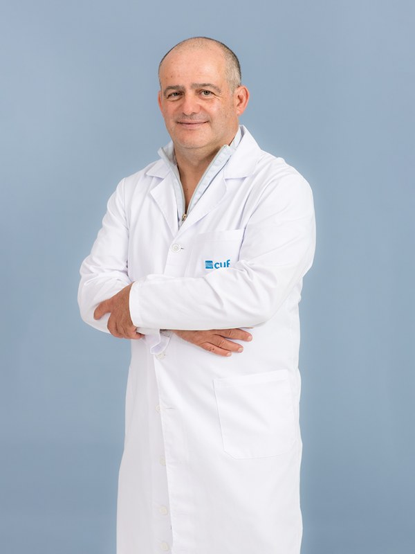 Dr. António Santos