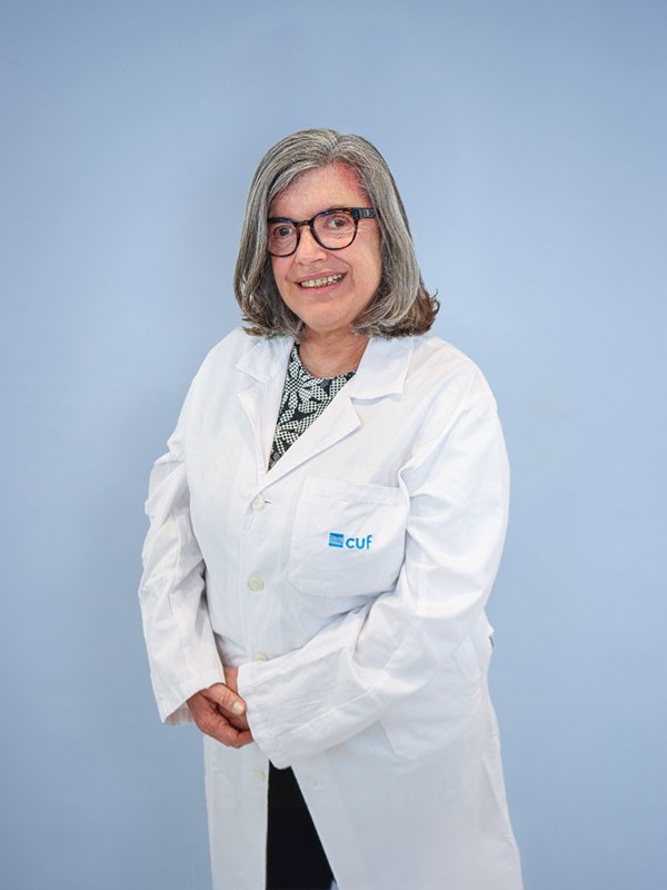 Dr. Paula Soares Pinheiro