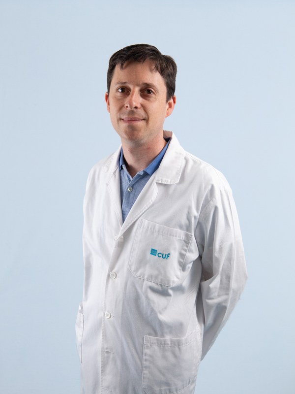 Dr. Carlos Costa Almeida