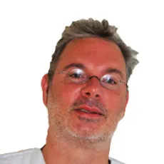 Dr. Pascal Rousseau