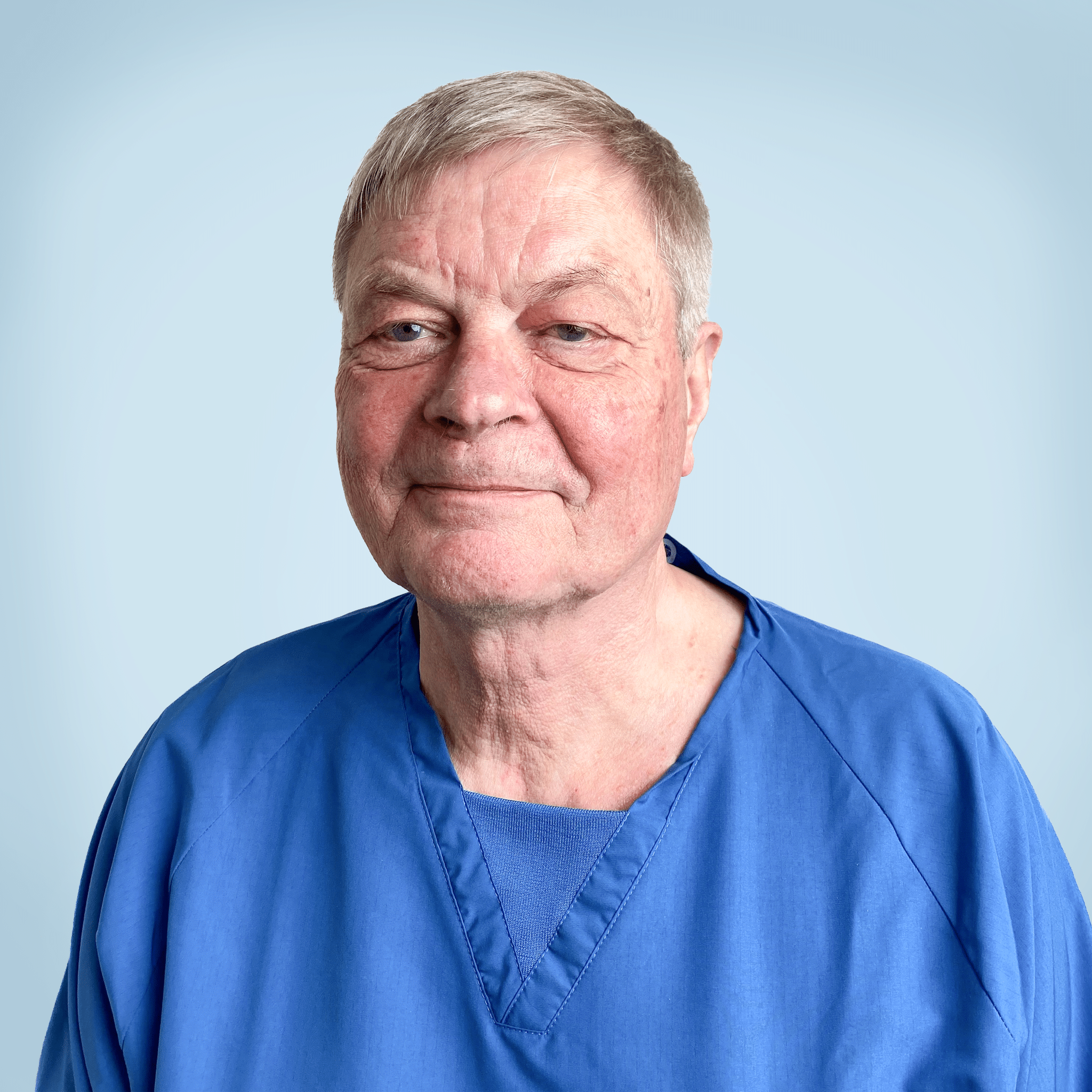 Dr. Niels Qvist