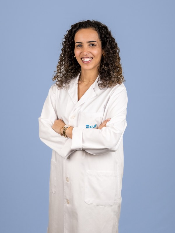 Dr. Míriam Araújo