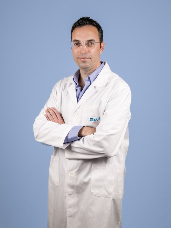 Dr. Ricardo Henriques