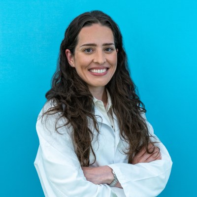 Dr. Carolina Camacho