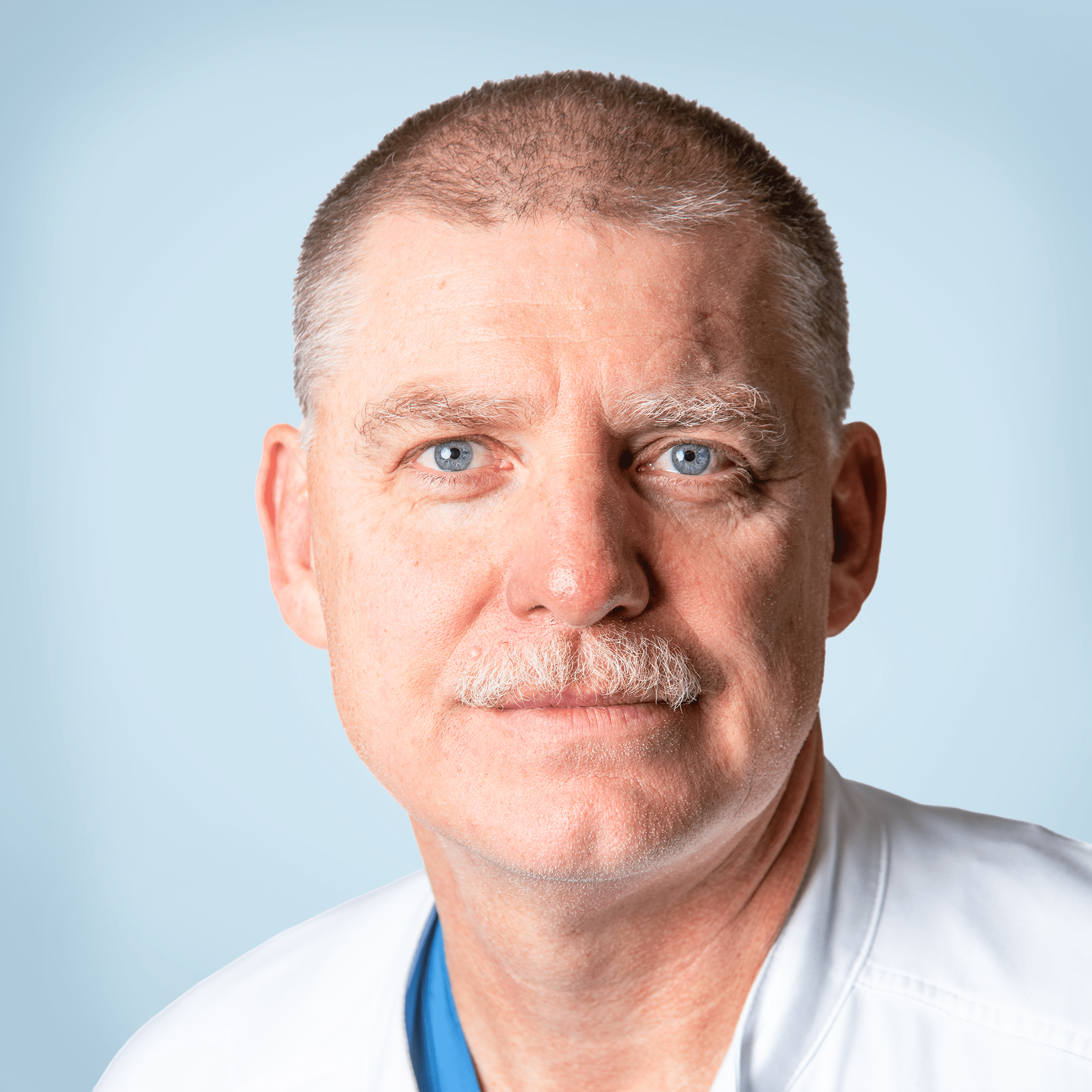 Dr. Carsten Holm