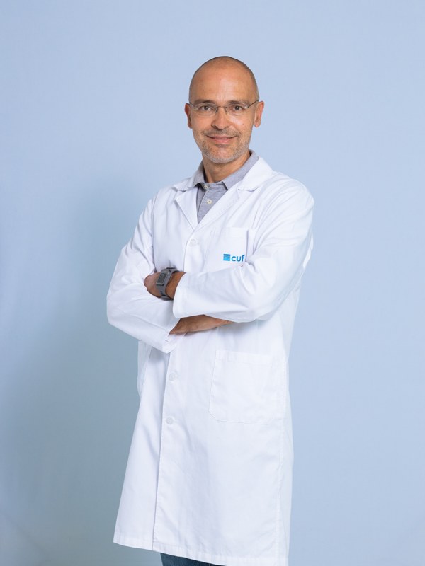 Dr. Gustavo Lopes
