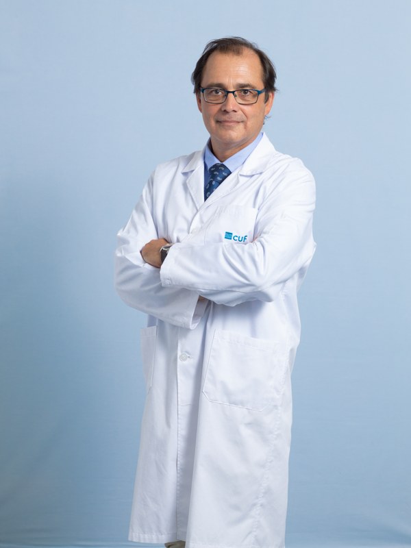 Dr. Pedro Montalvao