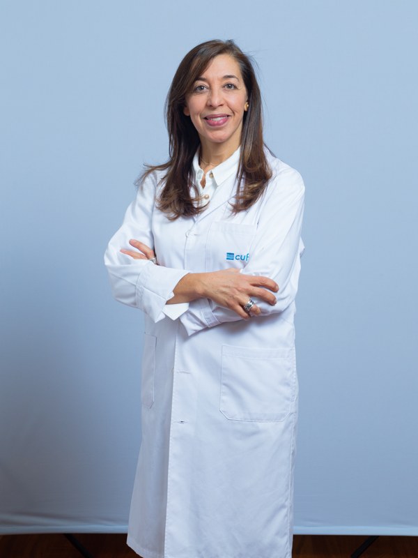 Dr. Eugénia Castro