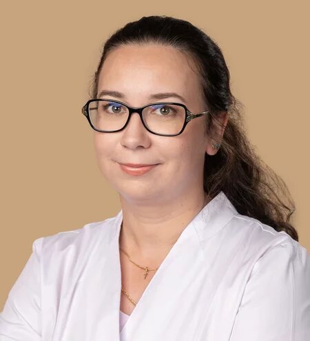 Éva Papp M.D.