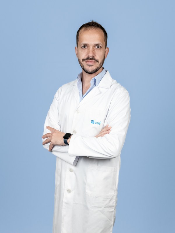 Dr. Carlos Barros Sousa