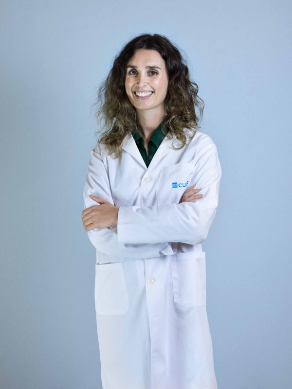 Dr. Alexandra Novais Araujo