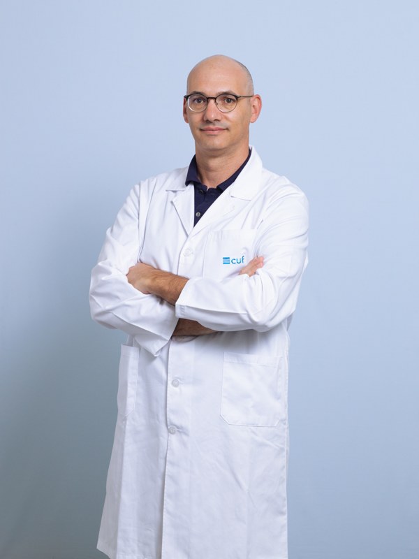 Dr. Marco Sarmento