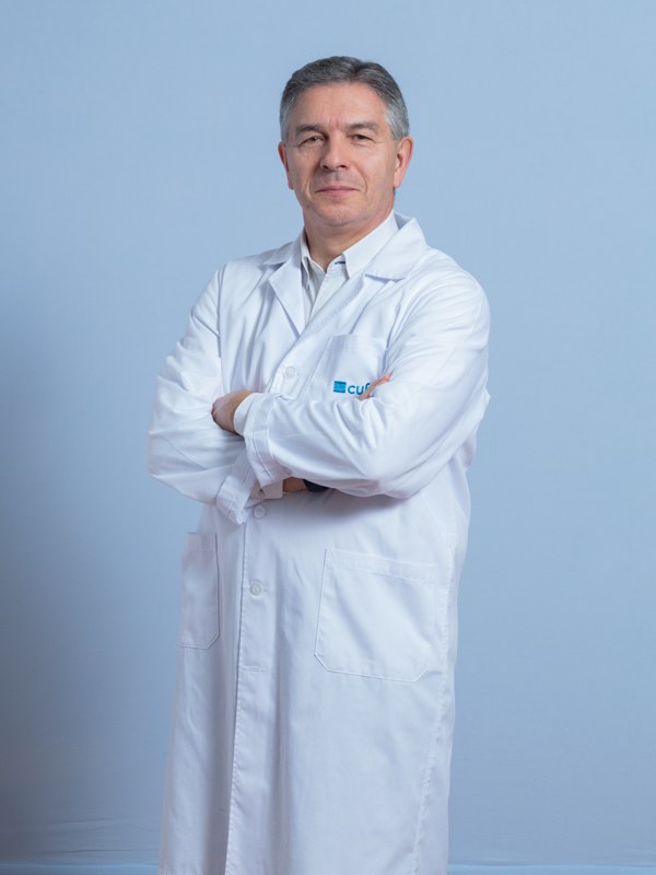 Dr. José Alberto Dores