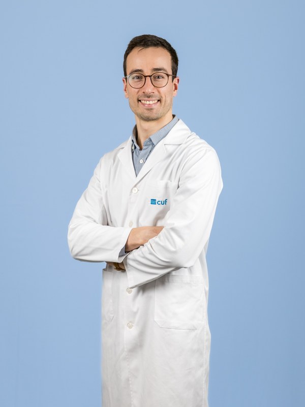 Dr. Miguel Schön