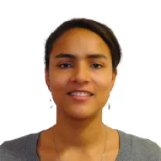 Mme Céline Kazadi