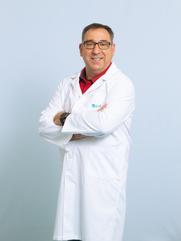 Dr. Ricardo Ferreira