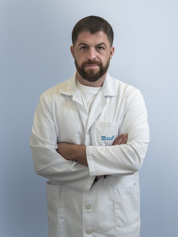 Dr. Tiago Dias