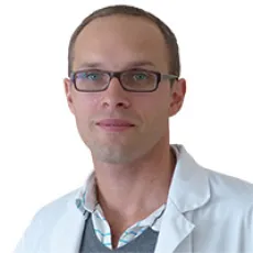 Dr. Nicolas Roper
