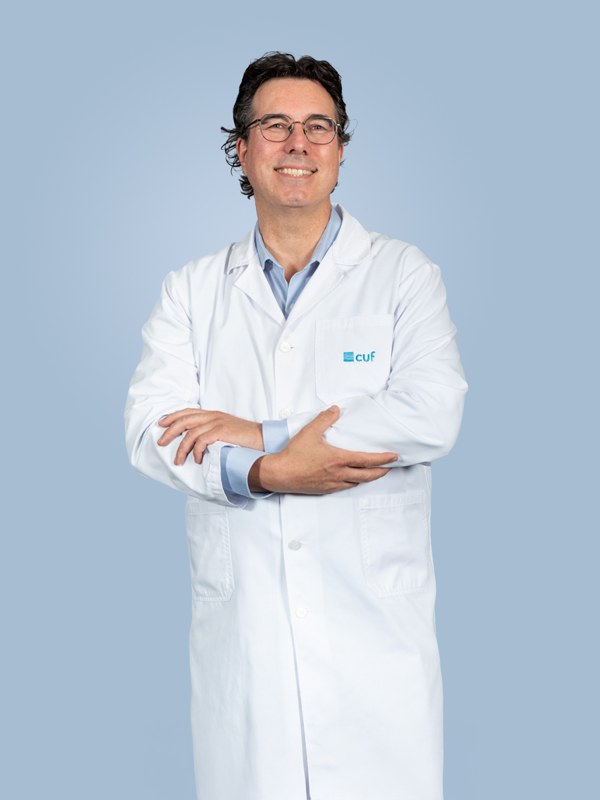 Dr. Fernando Costa Ferreira