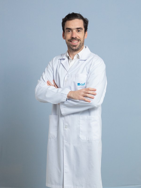 Dr. Vítor Maduro