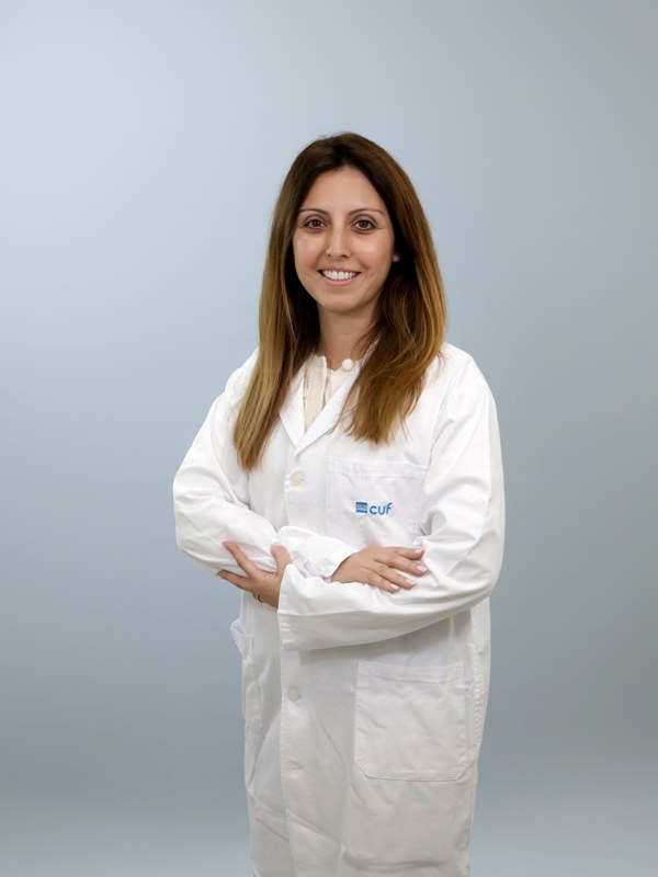 Dr. Cátia Sofia Simões