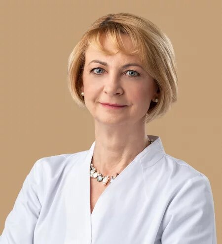 Éva Junger M.D.
