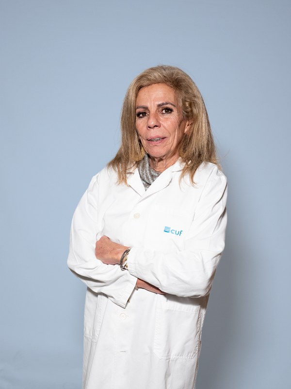 Dr. Carla Gonçalves Pimentel
