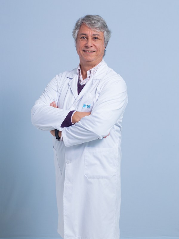 Dr. Carlos Freitas