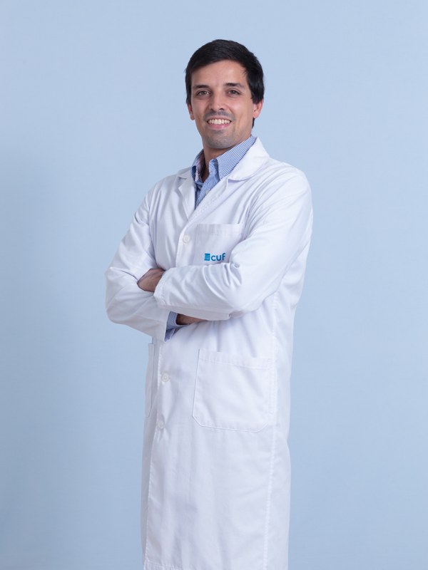 Dr. Tiago Pereira Silva
