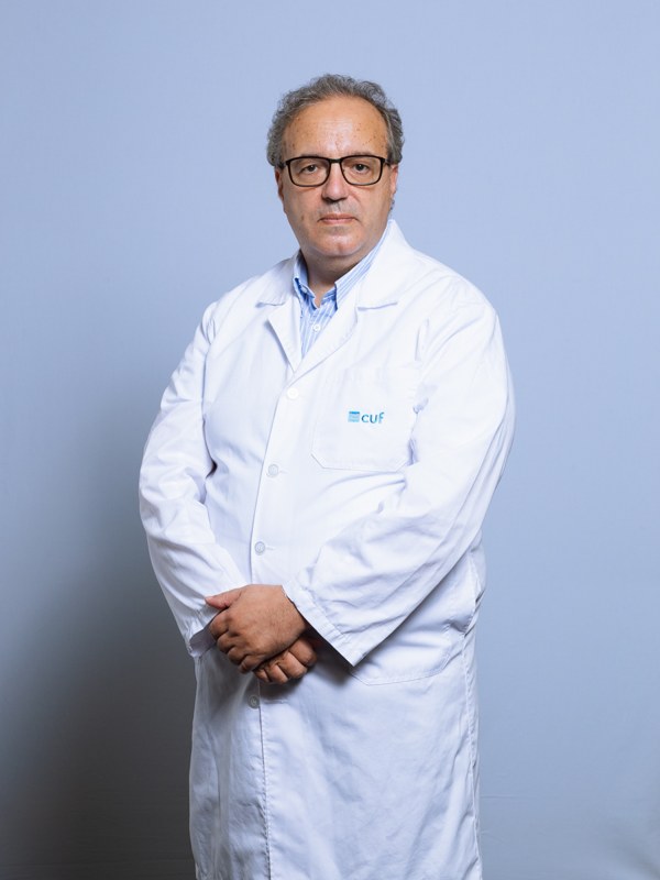 Dr. Álvaro Silva
