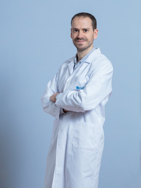 Dr. Levi Reina Fernandes