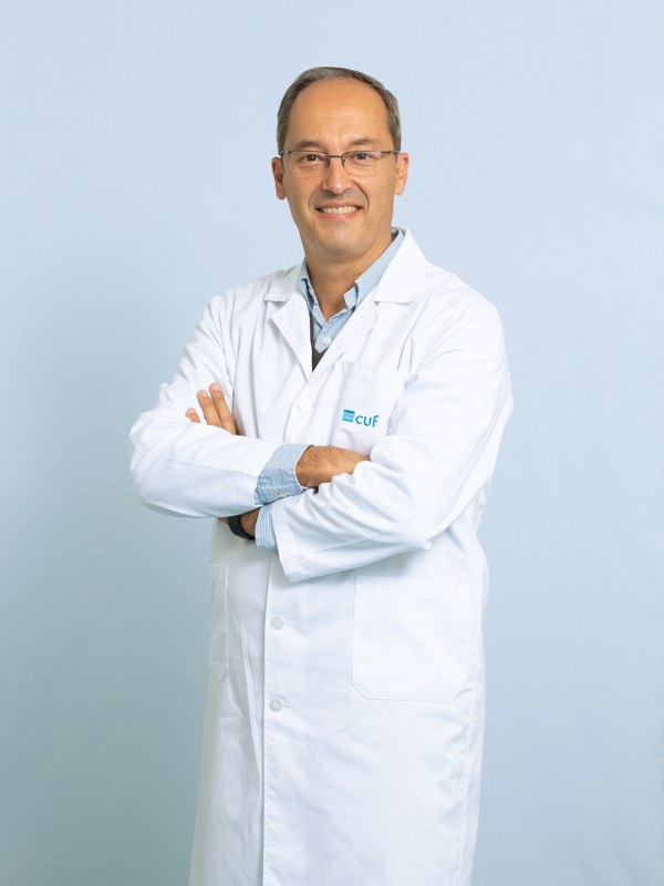 Dr. Edson Retroz