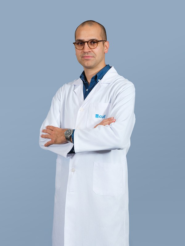 Dr. Hélder Novais Bastos