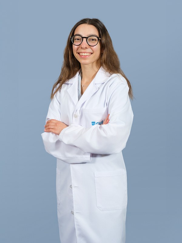 Dr. Mariana Melo